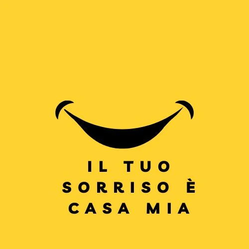 Papà sorride con amore